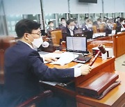 "수술실에 CCTV 설치"..모레 본회의 처리만 남았다