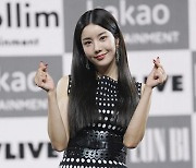 "부담감 컸다"..아이즈원 출신 권은비, 직접 밝힌 솔로 데뷔 심경