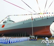 中매체 "중국군 구축함 동해상에 진입..일본에 대한 경고"