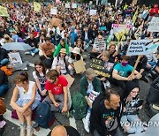 BRITAIN EXTINCTION REBELLION PROTEST