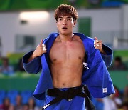 Judoka Lee Jung-min takes bronze in men's 81 kilograms