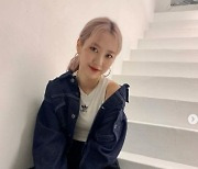 오마이걸 지호, 시크하면서 힙하게..섹시美 폭발[M+★SNS]