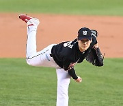 MLB급 슈퍼캐치 효과.."호잉 덕에 밸런스 찾았다"