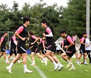 레바논전 준비하는 축구대표팀