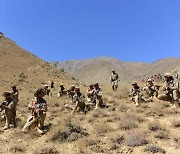 탈레반 "아프간 반군 최후 거점 점령"
