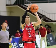 [JB포토] KUSF 대학농구 U-리그 파이널, 3점슛 시도하는 고려대 박무빈