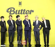 진격의 BTS.. '버터', 10번째 핫100 1위 대기록 [종합]