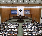 오세훈, SH사장 후보 퇴짜에..시의회 "협박성 힘겨루기하나"