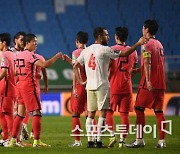 [ST포토] 대한민국 '우리는 승리했다'
