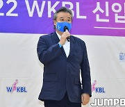 [JB포토] 삼성생명 임근배 감독 '삼성생명에서는 1라운드 1순위로'