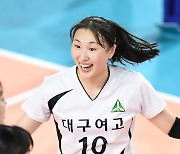 Pepper makes good use of first pick in V League draft