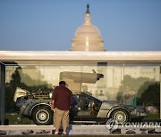 USA CARS AT THE CAPITOL