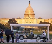 USA CARS AT THE CAPITOL