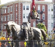 USA LEE STATUE RICHMOND