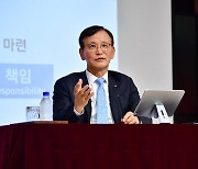 홍릉 창업메카 만든 윤석진 "여러 '아기유니콘'도 가능"