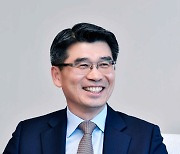 [단독]송호성 사장, "기아 첫 수소전기차 2028년에 내놓겠다"