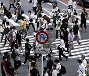일본, 10~11월 '위드 코로나' 전환할 듯