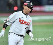 '시즌 13호' 장성우, 최채흥 상대 추격의 1점홈런 폭발