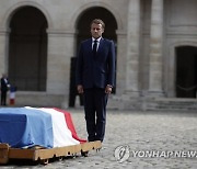 FRANCE TRIBUTE JEAN PAUL BELMONDO