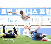 '주민규·이창민 연속골' 제주, 인천 2-1로 꺾고 2연승