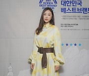 [bnt포토] '자랑스런 한국인 대상'에서 포토타임 갖는 슈퍼모델 김효진