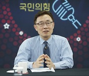 최재형측 "언론 '날파리' 만든 문준용, 작가 실력 있는지 정권 바뀐 뒤 입증하길"