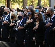 바이든, 9·11 20주년 추모식 참석..아프간 전쟁 종료 11일만