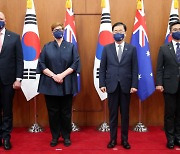 韓 찾은 호주 외교·국방 수장 "지역평화와 안정 위협하는 외국의 간섭 목도"