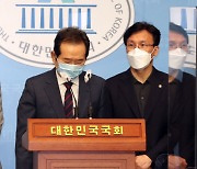 호남대전 앞두고.. '정세균 사퇴' 민주당 경선 판세 흔드나