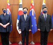 한-호주 외교·국방 장관회의 개최.."불확실성 속에 협력해야"