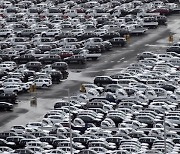 Auto sales projected to shrink 3.5 percent in 2021