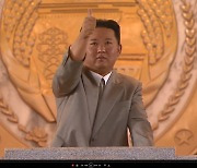 북한 "신형 장거리순항미사일 시험발사"..김정은 참관 안해
