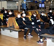 여자축구대표팀, 방역 마스크 쓰며 철저한 코로나19 대비! [포토]