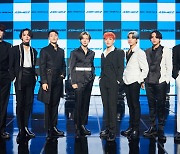 "180도 다른 콘셉트"..에이티즈, 더블 타이틀곡으로 상반된 매력 과시[종합]