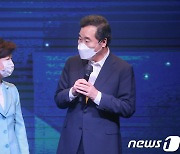 이낙연 "손준성 왜 조치 안했나" vs 추미애 "당청에도 엄호세력 있었다"