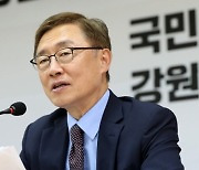 최재형, 선거 캠프 해체.."대선 포기 아냐, 새로운 길 가겠다 " [전문]