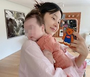 '검사♥' 한지혜, 쑥쑥 크는 딸..오윤아 "입이 지혜네"