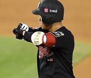 [MD포토] 신본기 '오늘 야구 되는 날'