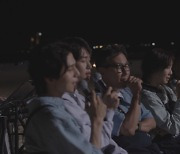 '바라던 바다' 마지막 영업일, 전 출연진 단체곡 무대 공개[오늘TV]
