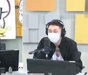 슬리피 "나르샤 피처링 한 '가슴에 살아' 역대 성적 지닌 노래 중 하나"(아카라)