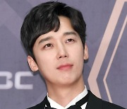tvN 측 "윤종훈 '별똥별' 긍정검토중" 김영대와 재회하나(공식입장)