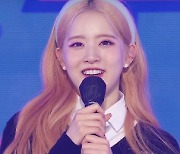 "스윗♥, 우리 1위했다" 스테이씨(STAYC),  '더쇼'서 프로미스나인+퍼플키스 꺾고 초이스 선정 [종합]