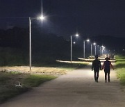 김천시 감천산책로 가로등 설치 완료