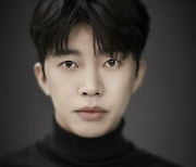 [단독]임영웅, 첫 정규 앨범 준비 '올인'.."많이 설렌다"