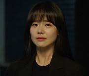 김홍경, 지아 리메이크 곡 '부디' MV 여자 주인공 출연