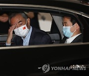 한국 도착한 왕이 중국 외교부장