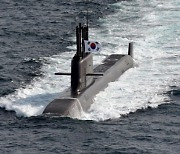 北 보란 듯..韓, 세계 7번째 SLBM 보유국 천명