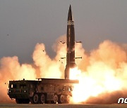 합참 "北 단거리 탄도미사일 2발 발사..비행거리 800km"(2보)