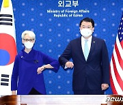 한미 북핵대표 이어 외교차관 통화..北 탄도미사일 대응 논의