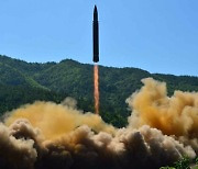 [속보] "북한, 중부 내륙서 동해상으로 탄도미사일 2발 발사"
